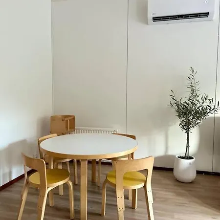 Asunto Laehellae Luontoa, 17min Lentokentaelle Vantaa