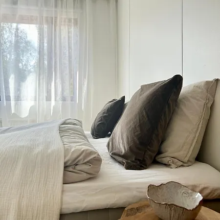 Asunto Laehellae Luontoa, 17min Lentokentaelle Apartmán